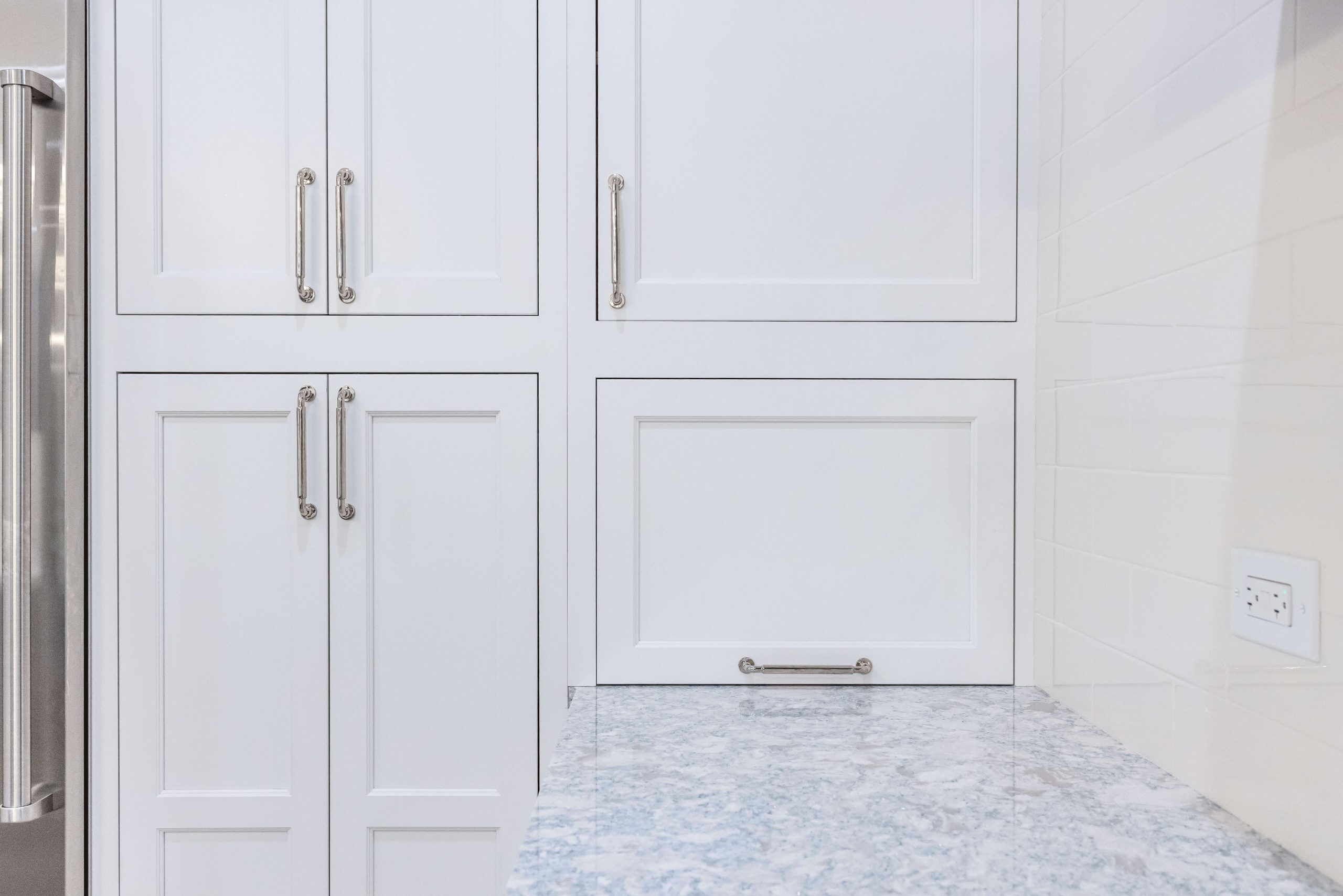 3 Reasons to Paint Your Kitchen Cabinets