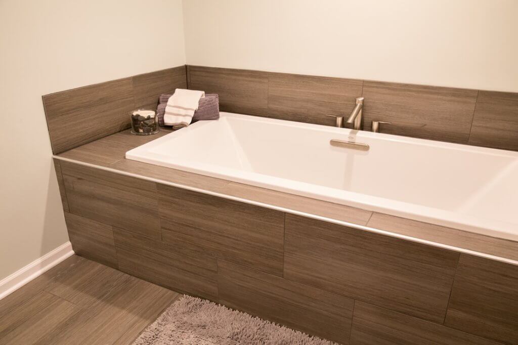 LAKE BLUFF project image 2