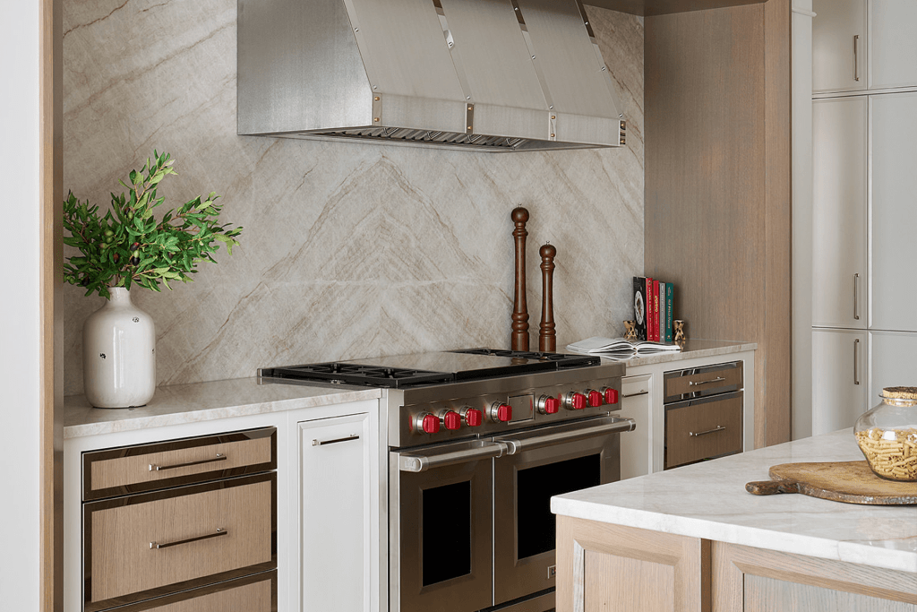 Lake Forest – Design, Build, Cabinetry, Project Management project image 2