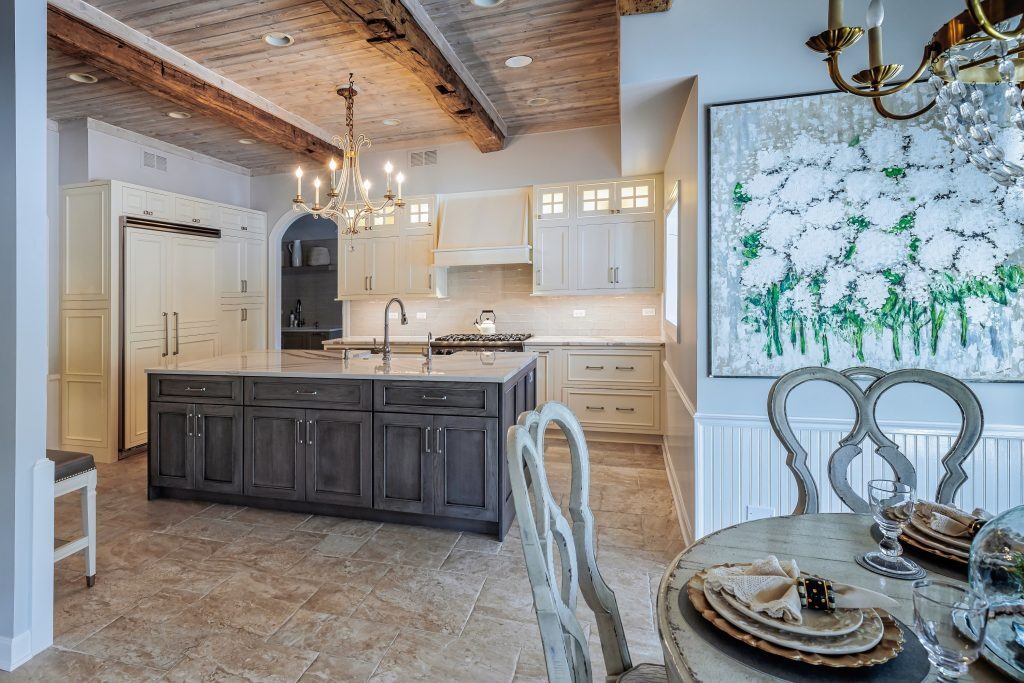 Lake Forest Transitional project image 1
