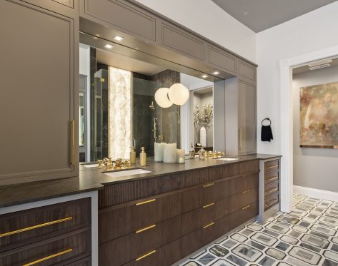 Durable Bathroom Design: Moisture-Smart Layouts and Finishes