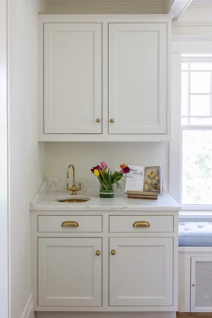 Classic Winnetka project image 21