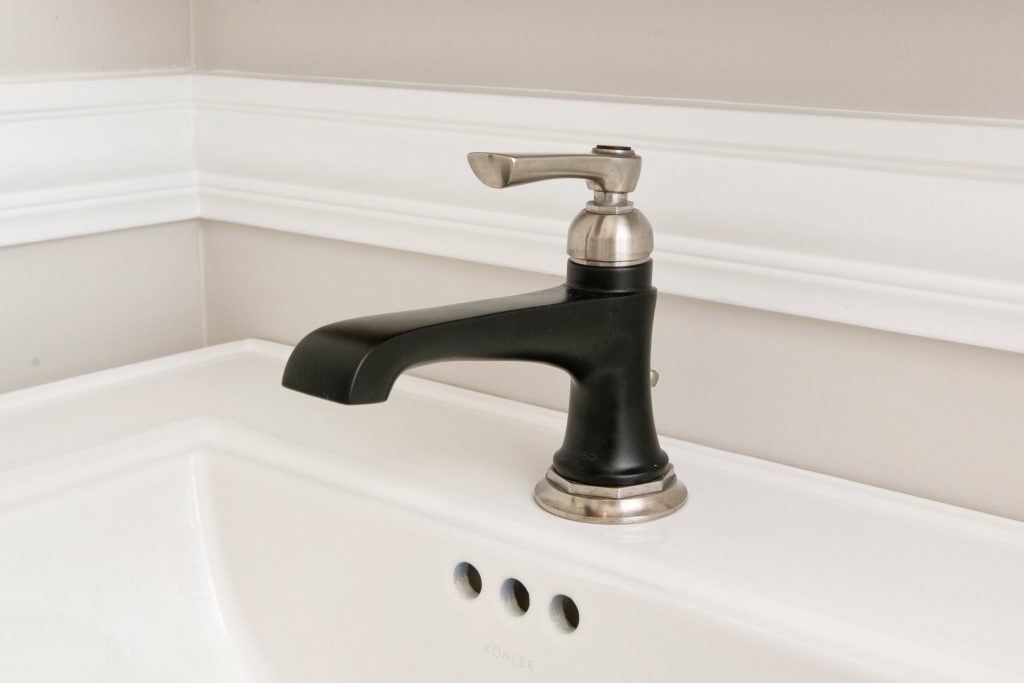 Lake Forest Sophisticate project image 24