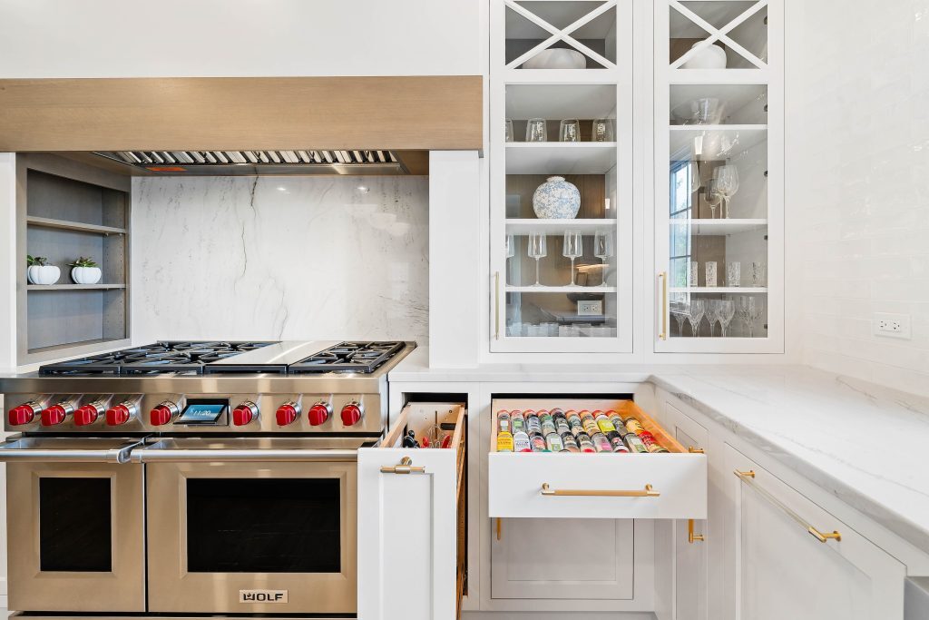Sleek Sophistication Kitchen Remodel project image 18