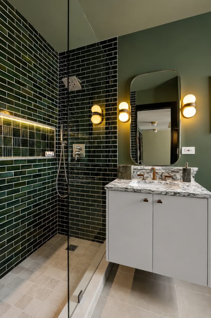 Showhouse Ensuite Bathrooms project image 8