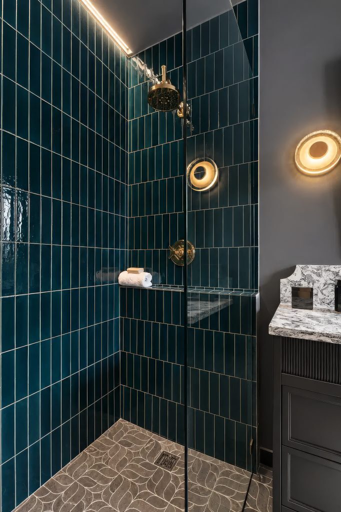 Showhouse Ensuite Bathrooms project image 2