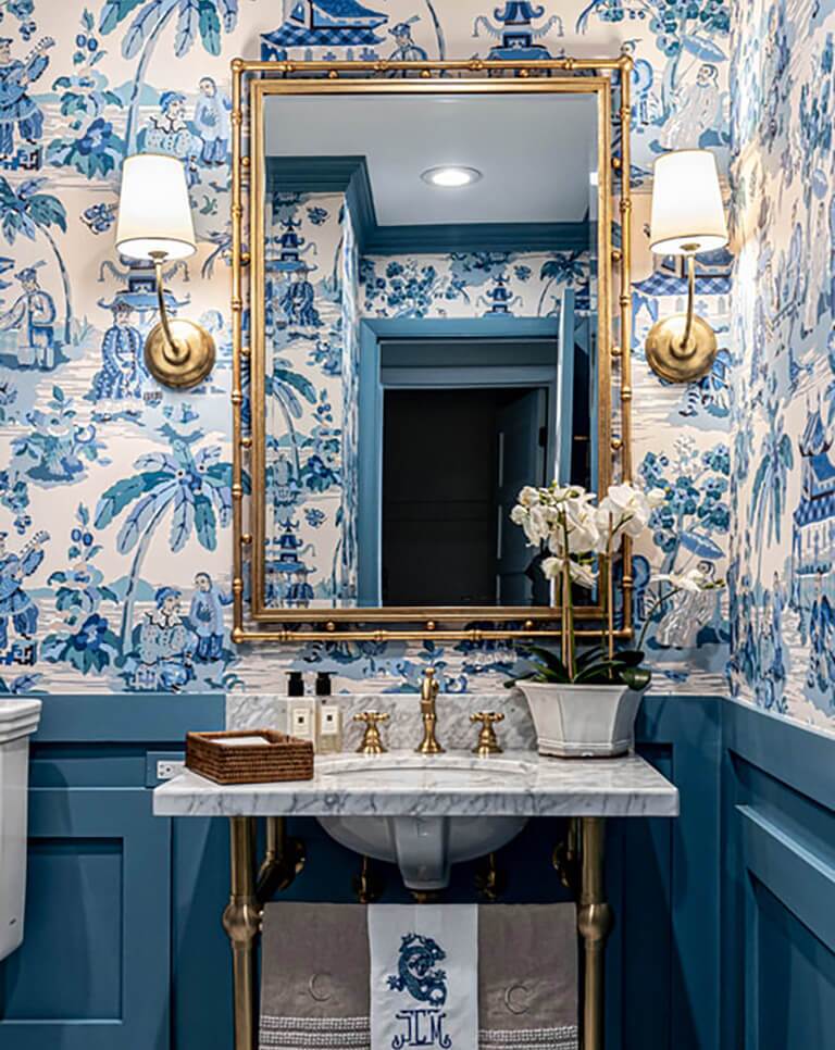 3 Reasons to Hire a Professional for Wallpaper Removal