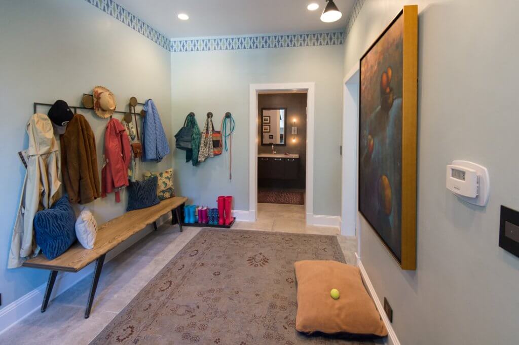 LAKE FOREST project image 1