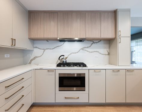 How to Decide the Microwave Placement in Your Kitchen