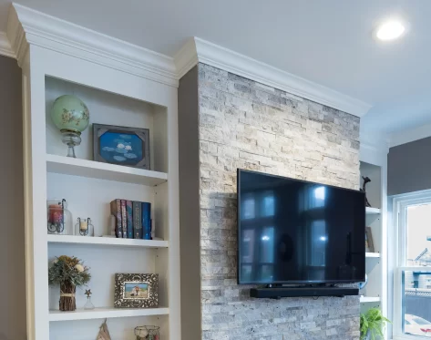 Fireplace Feature Walls: Stone, Plaster, Tile, and Integrated Storage